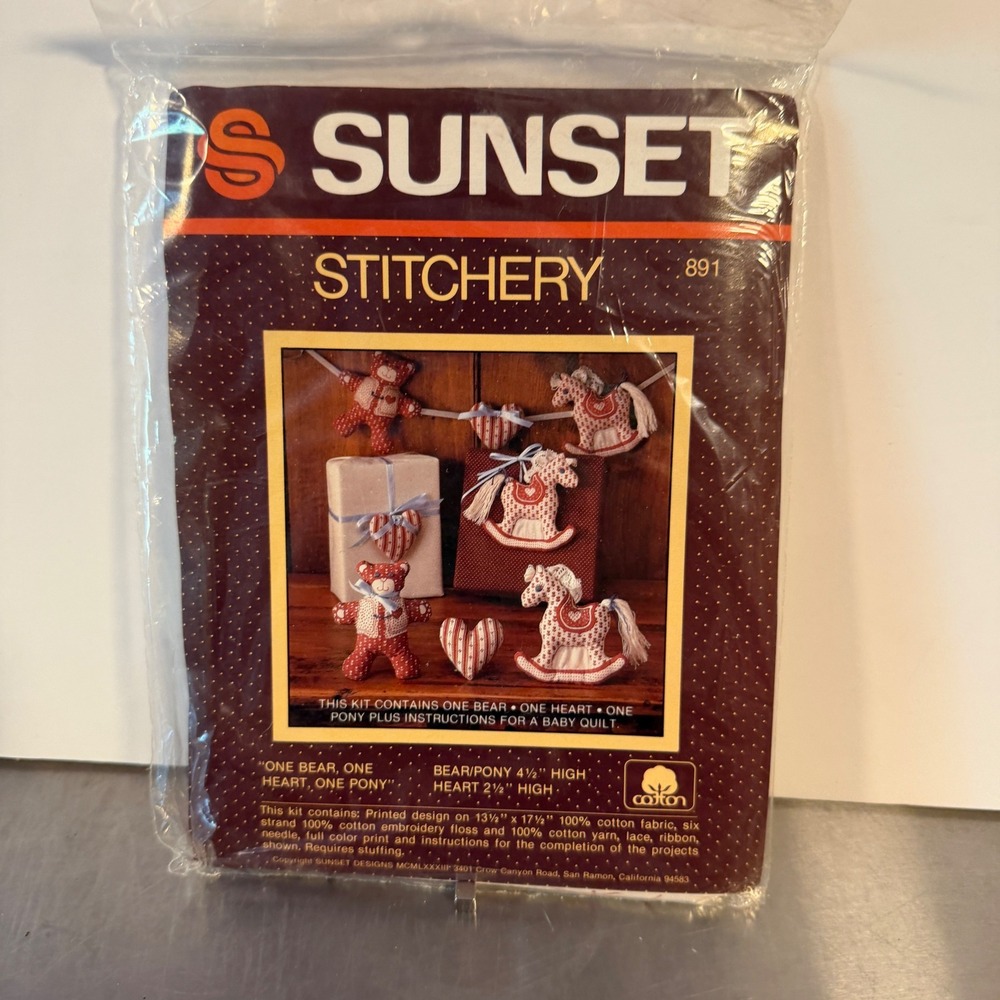 Sunset Stitchery One Bear One Heart One Pony Kit 891 Red‎ White Vintage DIY New